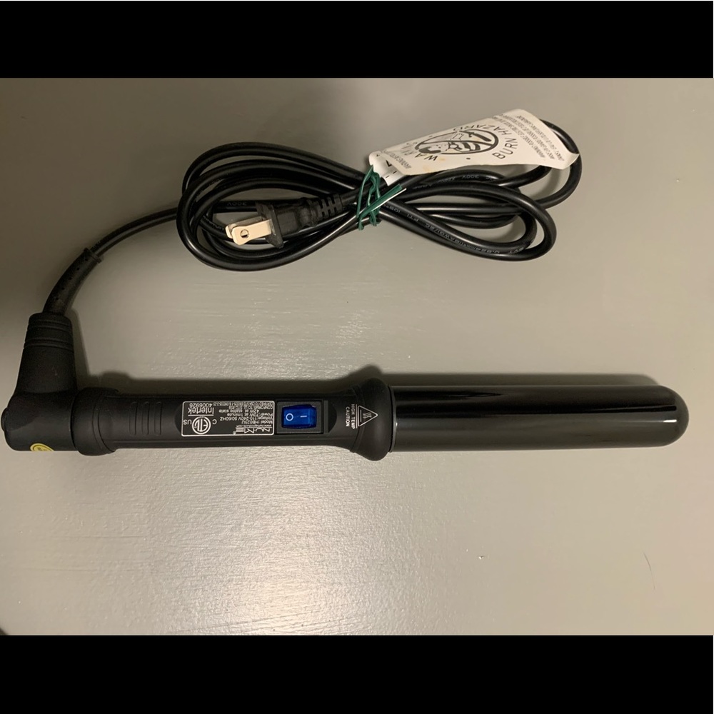 NuMe curling iron.